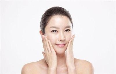 脸上胶原蛋白快没了？谨记这6招你的皮肤还有救…