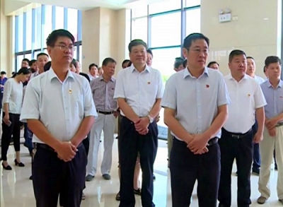 我市举行典型案例教育巡展
