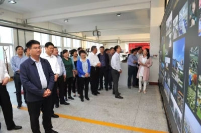 枣阳市举办纪念改革开放40周年暨建市30周年大型摄影展