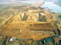 大武汉 《九连墩》来了  
新编历史传奇剧《九连墩》在武汉剧院好戏连台
