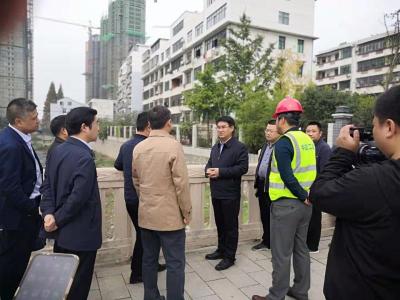 孟艳清检查指导文明城市创建工作