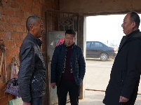 企业爱心捐赠 助力脱贫暖人心