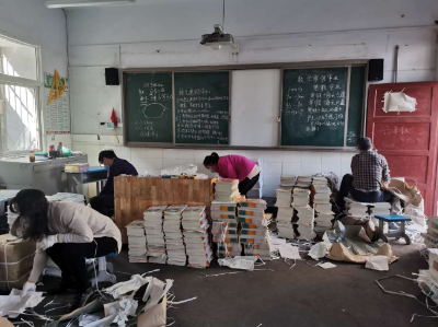 枣阳“爱心配送”教材情暖12万学子