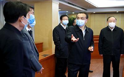 李克强：企业只要活着， 就该享受疫情期间的优惠政策