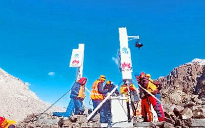 全国已建成5G基站19.8万个 5G信号覆盖珠峰顶端