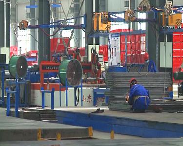 【在习近平新时代中国特色社会主义思想指引下——育新机 开新局】湖北欧阳聚德汽车有限公司：打造国内同行业中系列产品最全、生产设备最先进的专用汽车生产基地