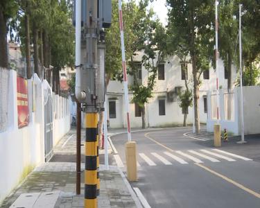 城区小南街：小巷不再“背” 旧貌换新颜