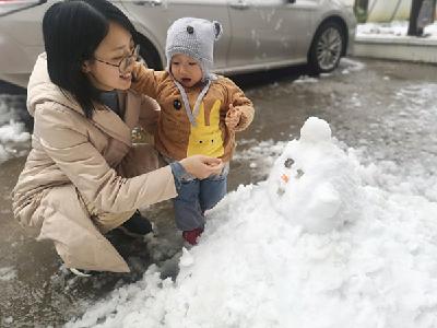 【寻找最美军嫂】​张一弛：无怨无悔当军嫂  携手共进筑长城