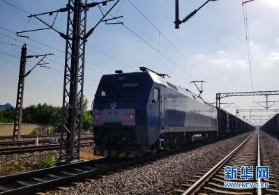 装车和运量疫后首现双增长 武铁货运跑出“加速度”