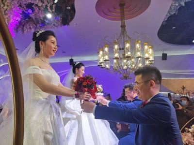 这场千里之外的婚礼，收到了湖北省襄阳市政府的贺信