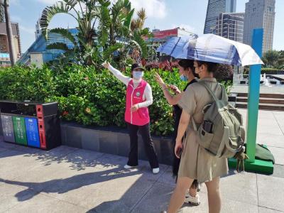 广东珠海香洲区：“双节”期间志愿服务暖人心