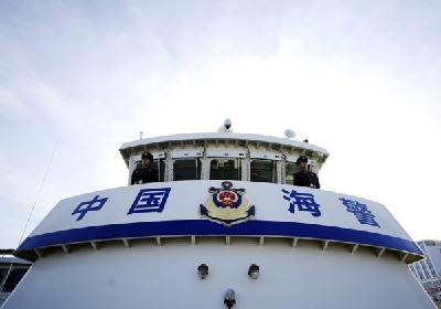 中国海警连续查获两起海上特大涉嫌走私香烟案