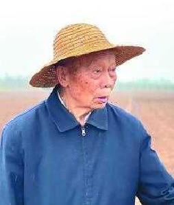 一甲子坚守为“粮”心 ——第七届全国道德模范梁增基和他的金色事业