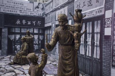 【荆楚画卷·城市风景线】湖北武汉：江汉路涅槃重生