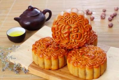 吃一块月饼相当于吃一斤大米饭？月饼这么吃才健康