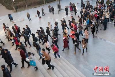 国考报名，热门岗位已超“千里挑一”