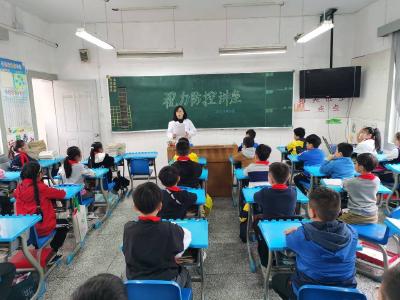 江苏扬州育才实验学校：守护心灵之“窗” 关爱学生成长