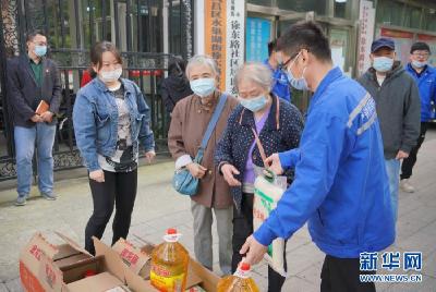  6部门：  加大对困难群众物价补贴力度