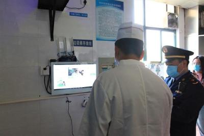 北京疾控发布：学校食堂员工须每日上岗前检查健康