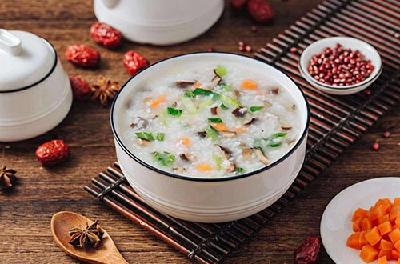 软面白粥，吃不对不养胃