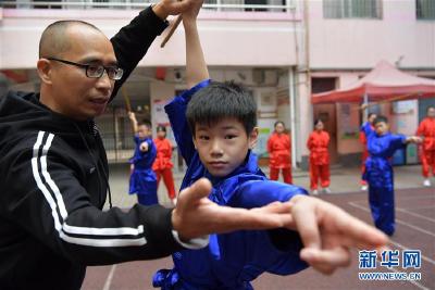全民健身：“武”动校园