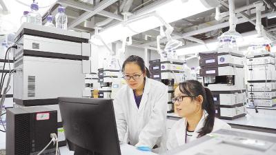 贯彻五中全会精神·一线行动｜劲牌：数字化技术攻关“一滴酒”