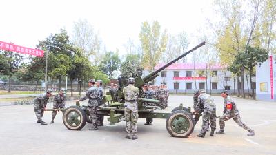市人武部组织民兵高炮分队开展高炮实装操作等训练