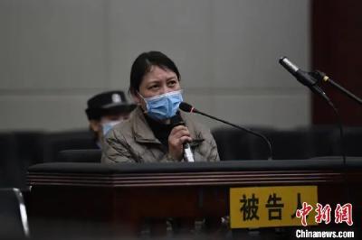 劳荣枝：“请不要妖魔化我，我做过的我都认”