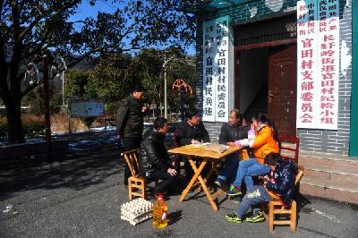 精准扶贫 不落一人｜陈慧君：政府把我们家扶了起来，我会坚强往前走