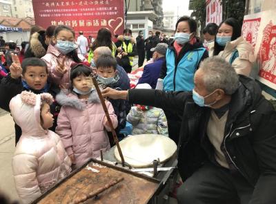 【文明实践】范氏糖画、幺婆腐乳……这里的非遗集中展示活动不一般