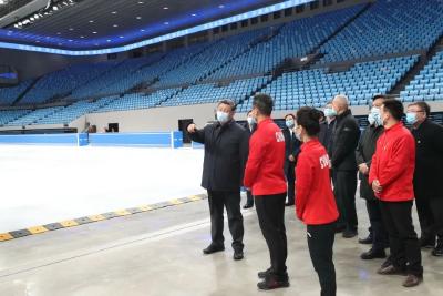 习近平：要通过举办冬奥会把我国冰雪运动搞上去 ​