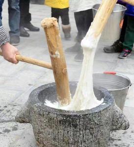 每日一读｜打糍粑