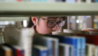 高校“甩锅式”防疫让部分学生两难 