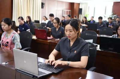 湖北将招录200名脱贫户子女为法院书记员