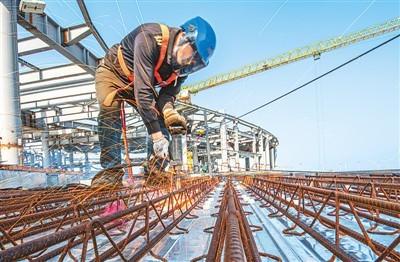 代表委员热议政府工作报告：6%以上！经济增长有底气 