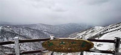 黑龙江凤凰山，一日“打卡”四季的地方