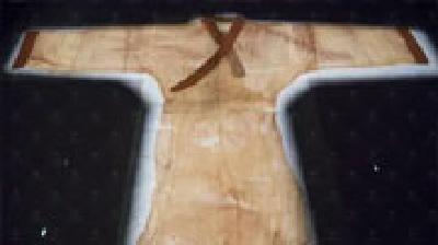 薄如蝉翼、轻若烟的素纱单衣：古代丝织业的奇迹
