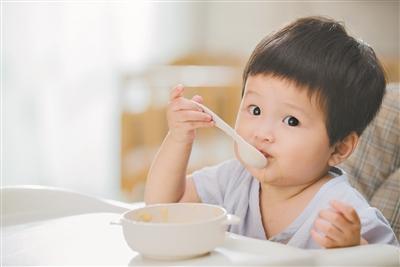 幼儿每餐进食 不宜超过30分钟