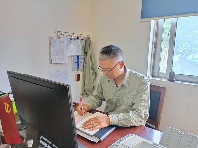 【劳模风采】实力班长铸就电力铁军——记国网电力公司枣阳公司工程二部班长马杰
