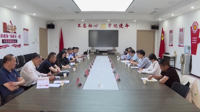 市政协召开“构建政产学研一体化”机制协商会