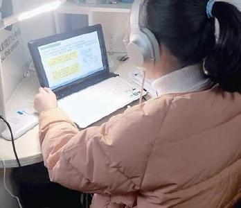“宁刷不上”：大学的网课怎么了