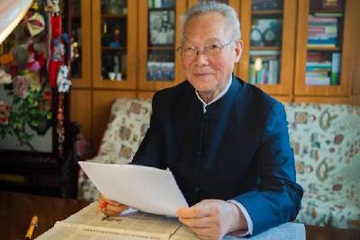 郭文安：一本教科书，一生教育情