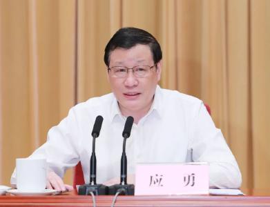 全省疫情防控工作会议举行，应勇要求坚决堵住外来疫情输入，坚决切断省内疫情传播！