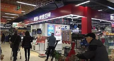 今年前8个月网购超8万亿元 电商打败了实体店？