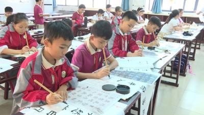 海南东方：落实“双减”政策 丰富课后服务
