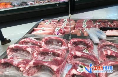 猪肉价格腰斩！双节临近或提振市场 官方喊话：多吃多买