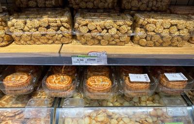 记者调查：中秋节过后卖不出去的月饼都去哪了