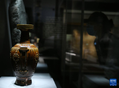 国博举办内蒙古文物菁华展
