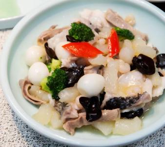 江苏苏州：两面黄，面中王 