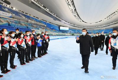 习近平在北京考察冬奥会、冬残奥会筹办备赛工作